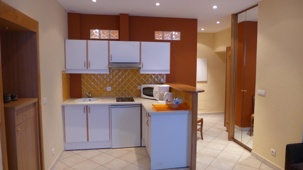 Residence Yolande Cannes Esterno foto