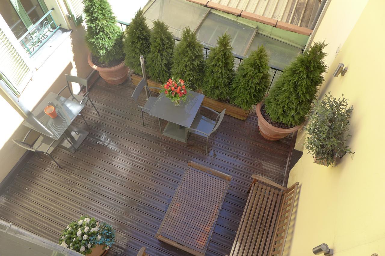 Residence Yolande Cannes Esterno foto